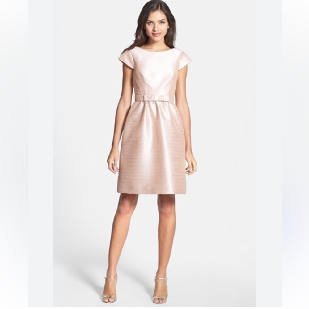Alfred Sung Woven Fit & Flare Woven Dress size 10 Pale Pink